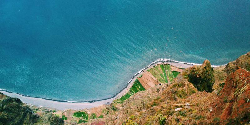 创意小商品众筹策略：如何通过预售验证市场与构建初始社群