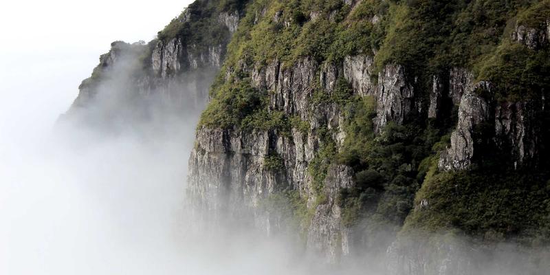 创意小商品的订阅制革命：如何用‘惊喜盒子’模式提升家居用品与办公文具的用户粘性