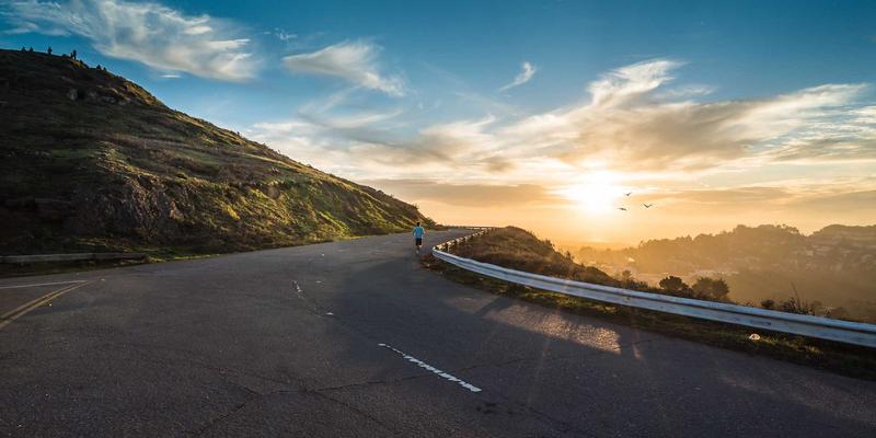 解压经济崛起：盘点风靡办公室的创意家居用品与小不物设计